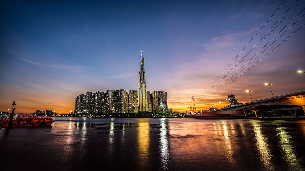 Photograph by Hoàng Nguyễn