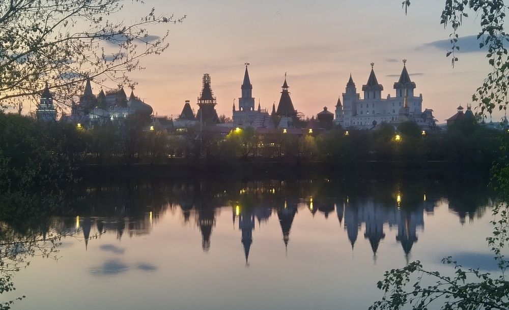 Photograph by Nadin Gaaze