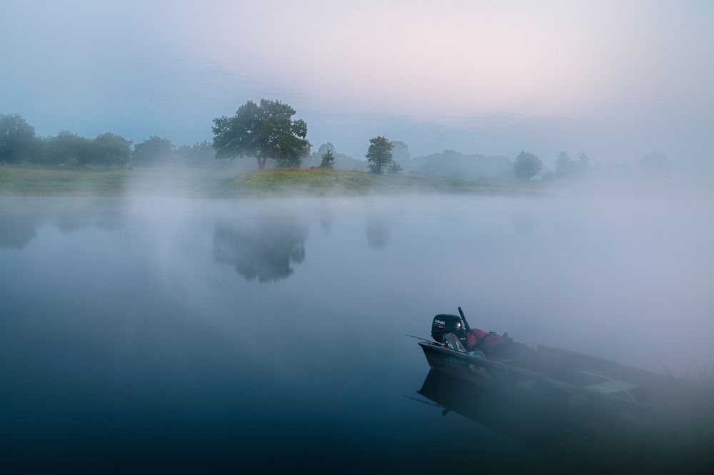 Туман клубится