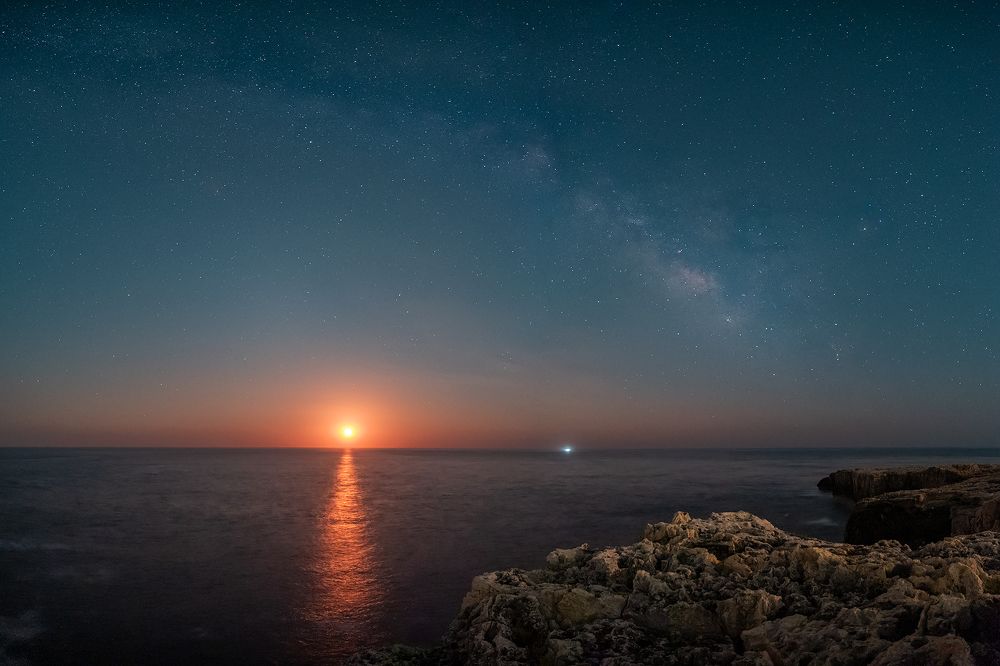 Photograph by Massimo Tamajo