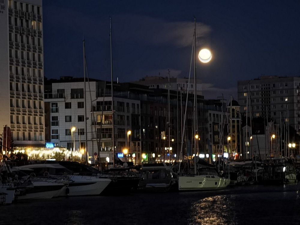 Photograph by Palina Mikhailouskaya