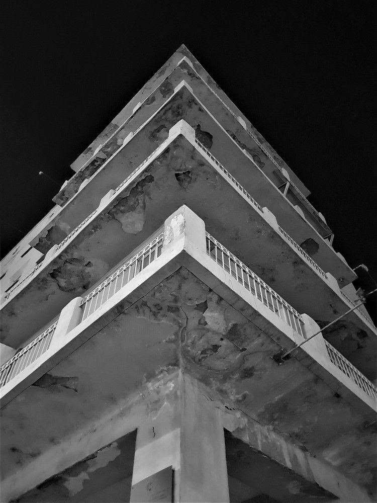 Фотография автора Максим Грибанов