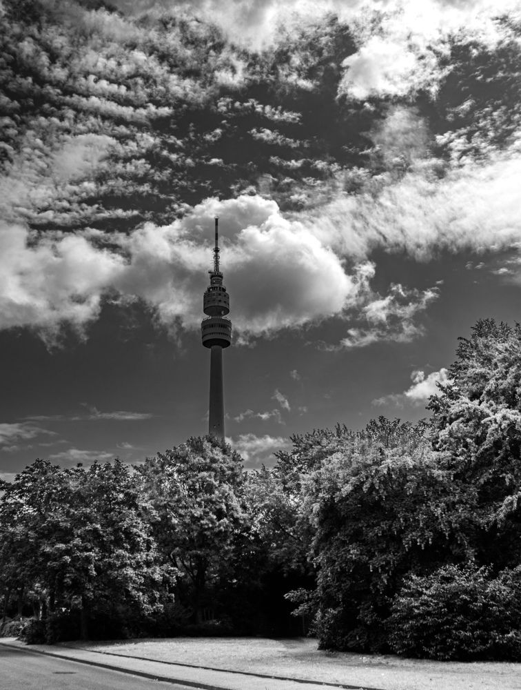 Photograph by Vitalii Kaznin