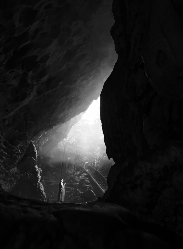 Photograph by Mai Anh Tú