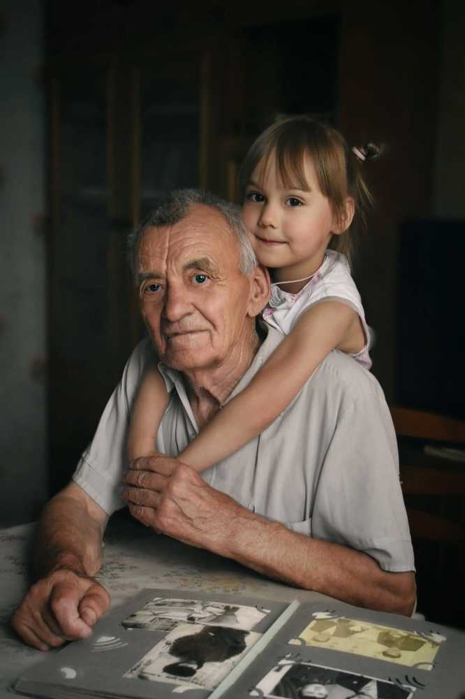 В гостях у дедушки!