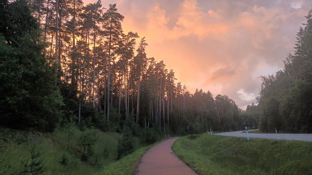 Закат в Янеда