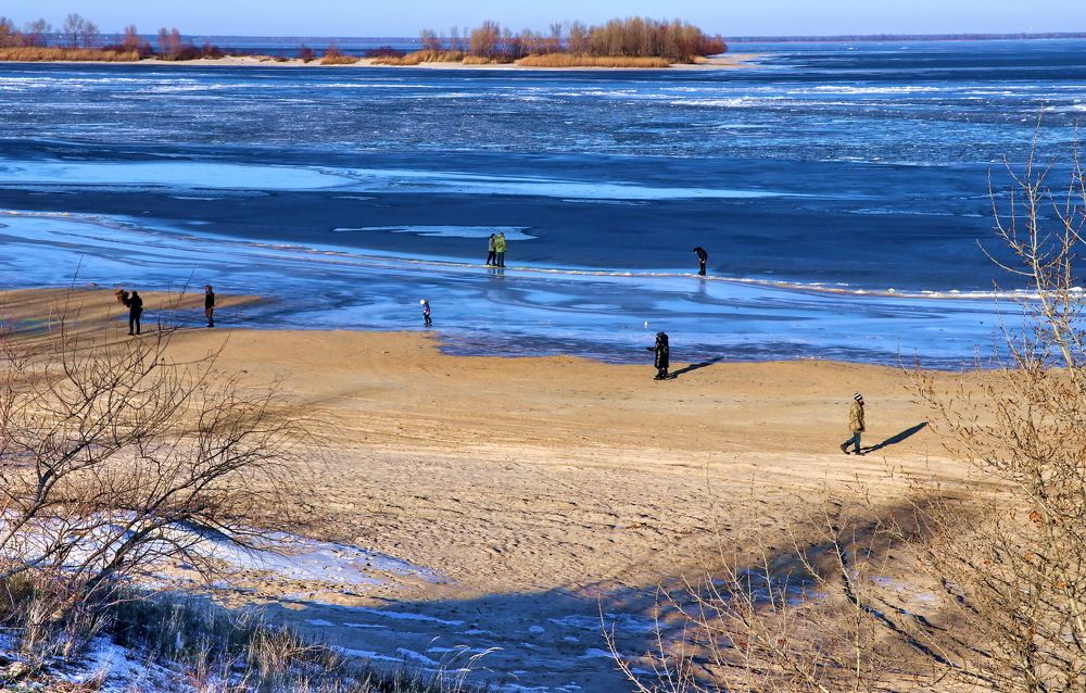 Прогулка по берегу Днепра.
