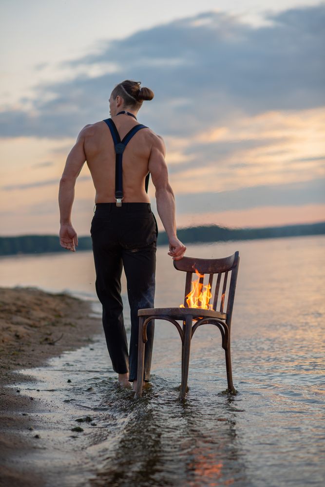 Photograph by Anton Marinkin