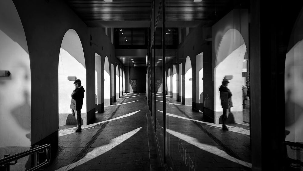 Тени и отражения