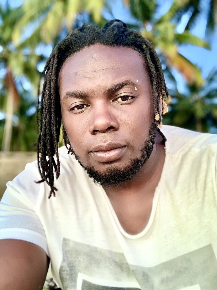 Фотография автора Eugene Musungu