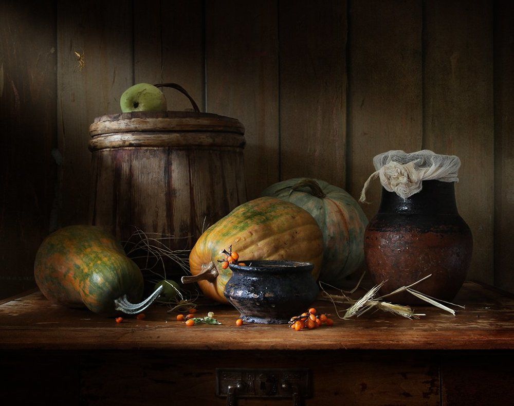 В деревенской кладовой