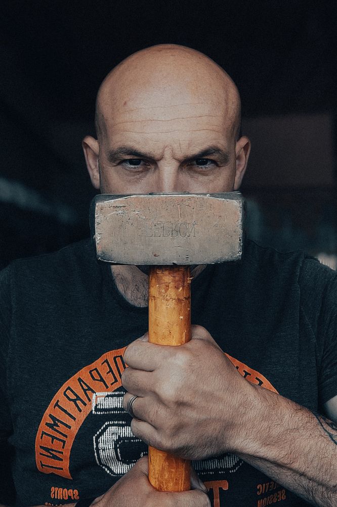 Кувалда- наше всё.