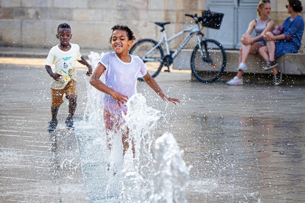 Photograph by Jacky Weckx