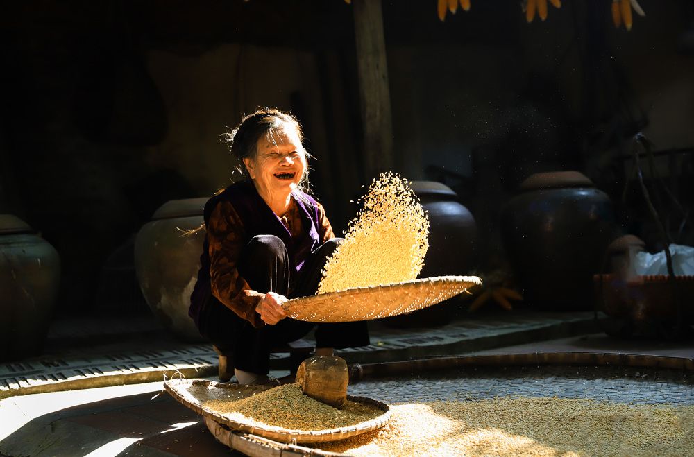 Photograph by Đoàn Thị Trung