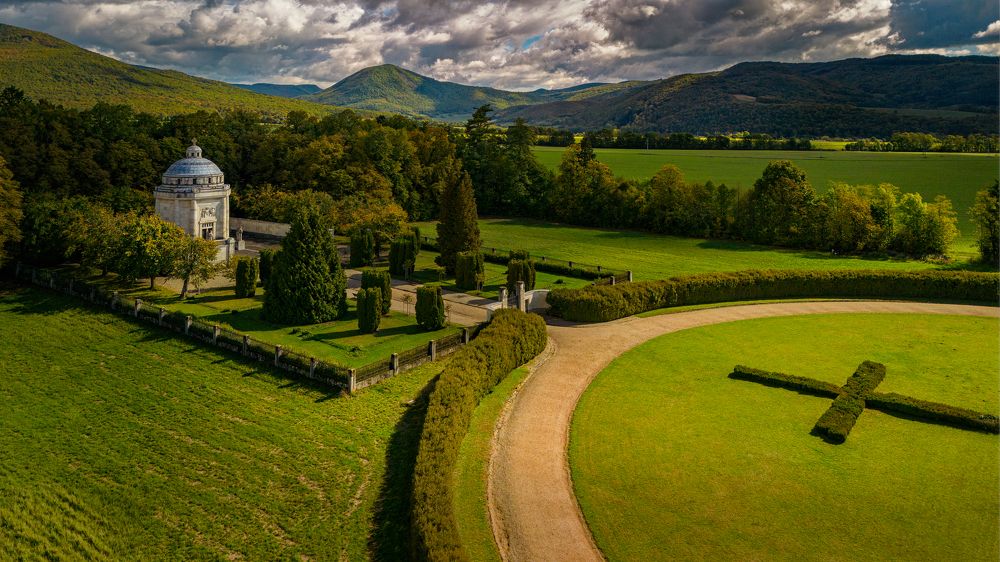 Photograph by Radovan Dziak