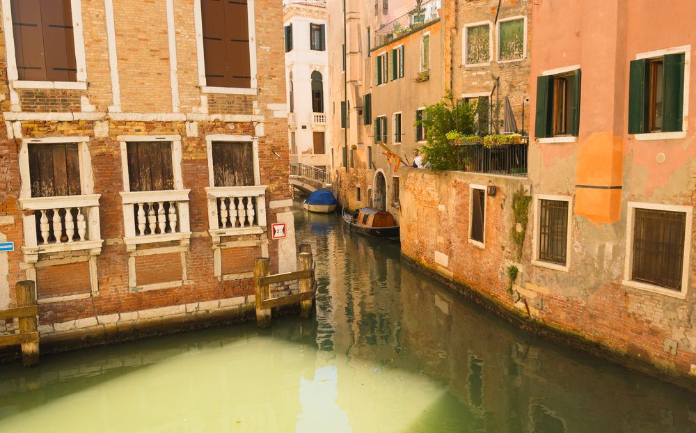 Заброшенная улица.