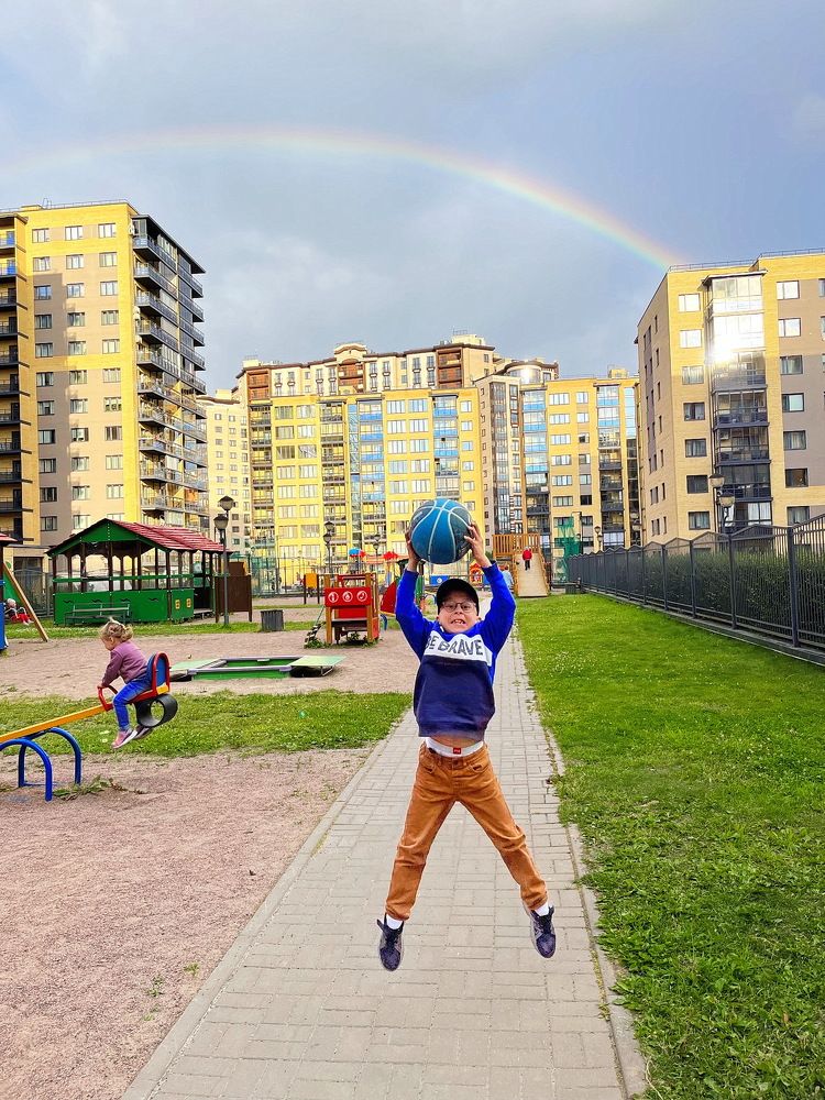 Родной дворик...!