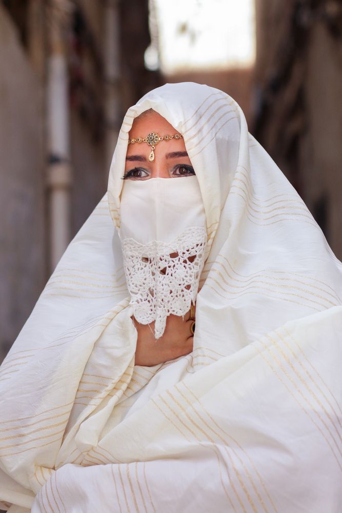 Algerian traditional dress