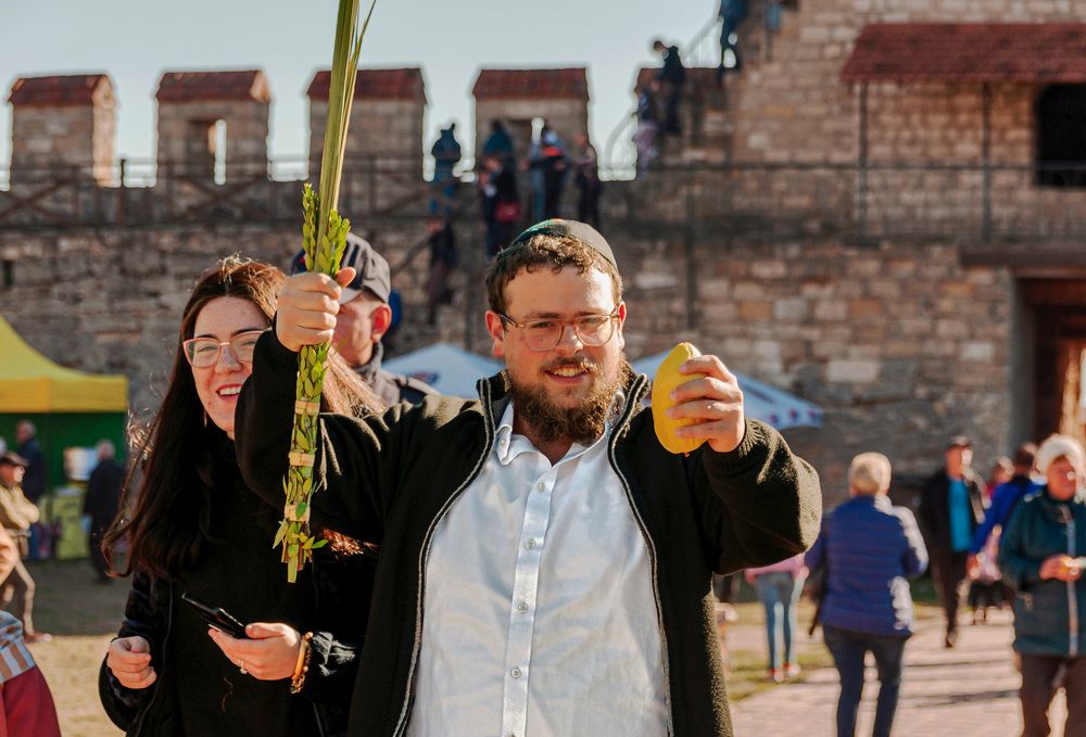 Суккот- праздник урожая.