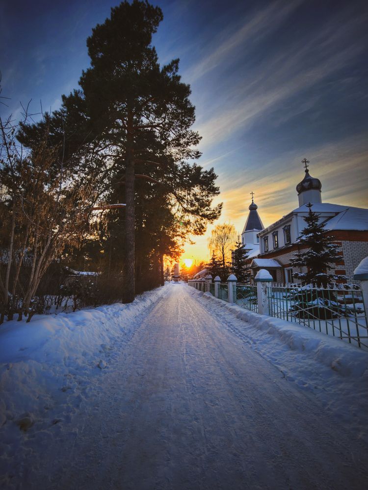 Photograph by Konstantin Martynov