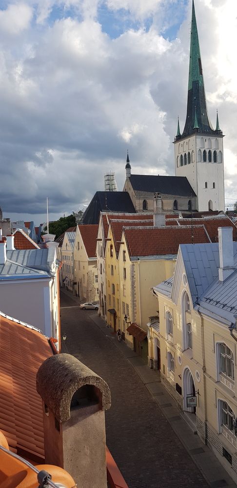 Улица старого города.