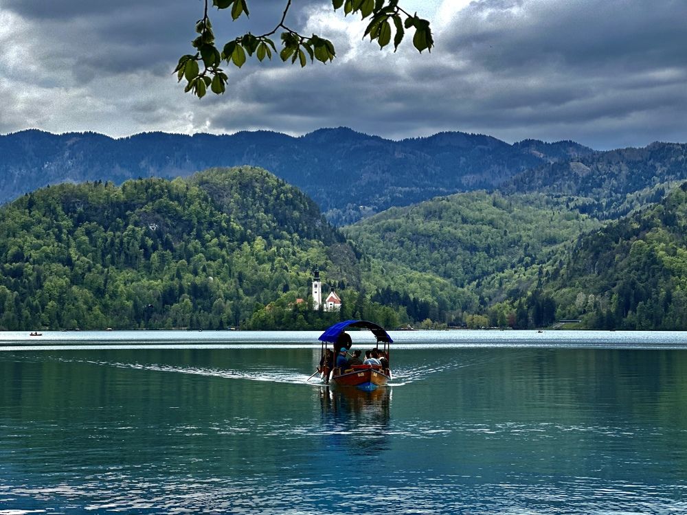 Pletna on lake Bled Martz 2022