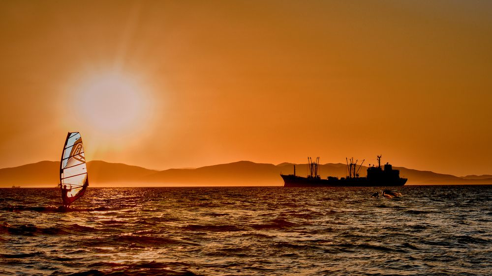 Вечер в Амурском заливе