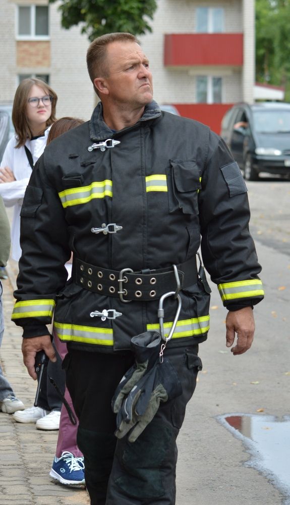 Мужество, отвага и честь!