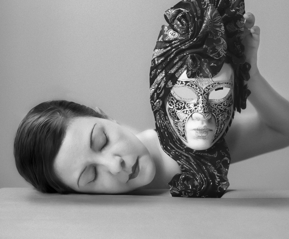 Masks off - Man Ray's Inspiration