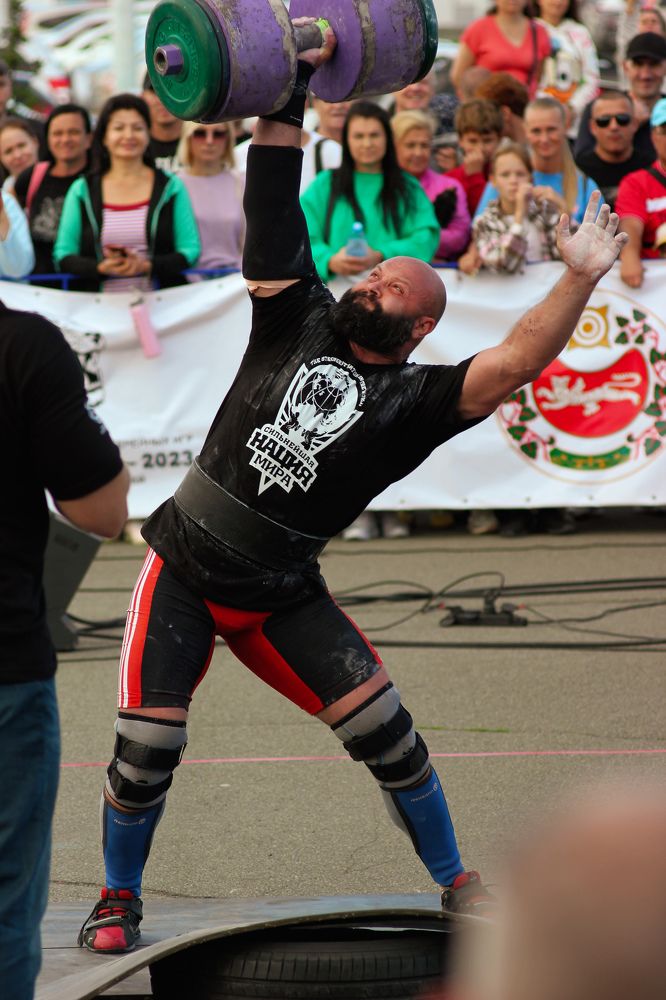 Photograph by Kostantin Belonogov