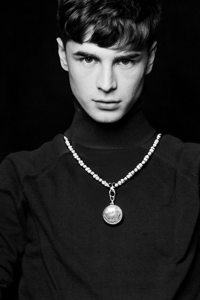 Photograph by Rafael Ha