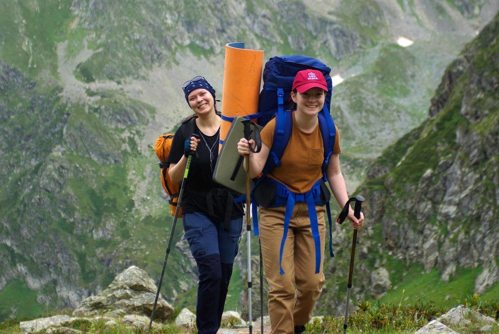 Вместе весело шагать ...