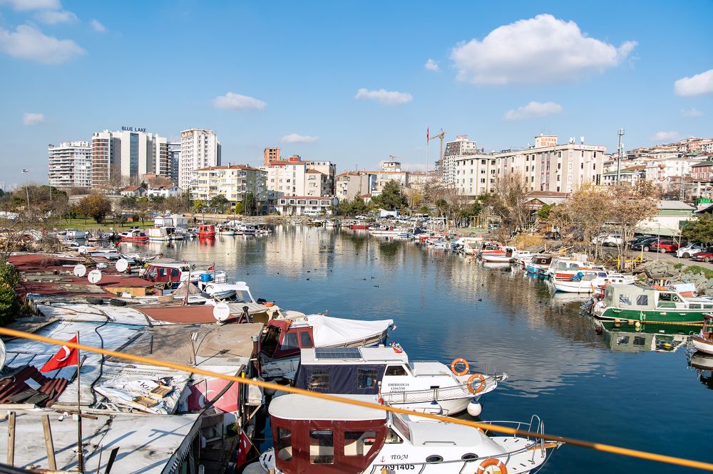 Photograph by Rafael Ha