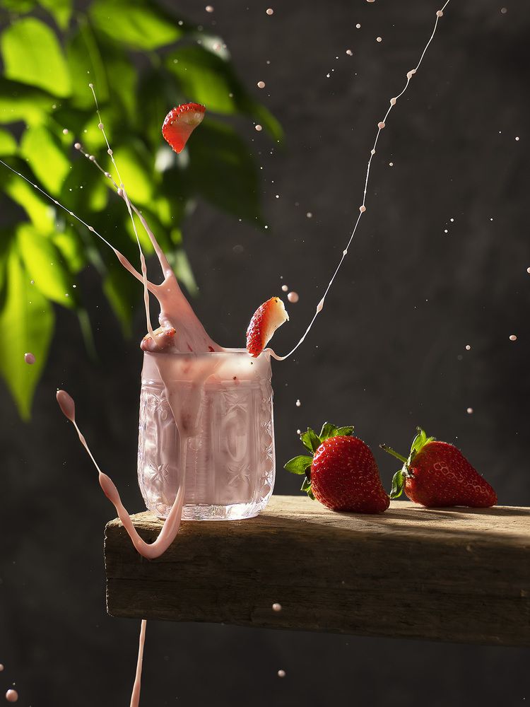 Клубничный йогурт