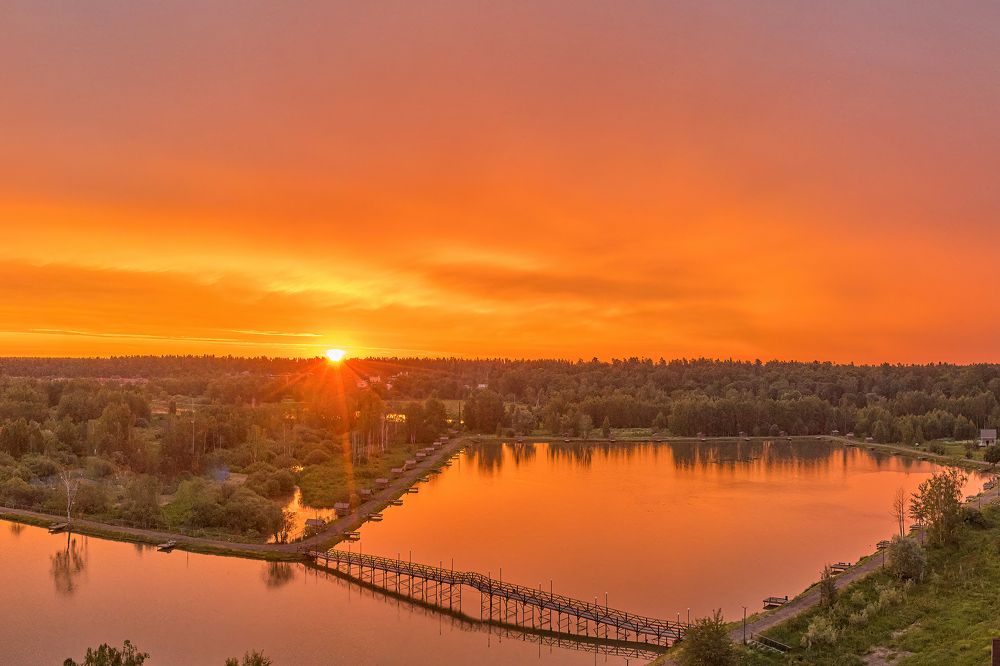Оранжевый восход