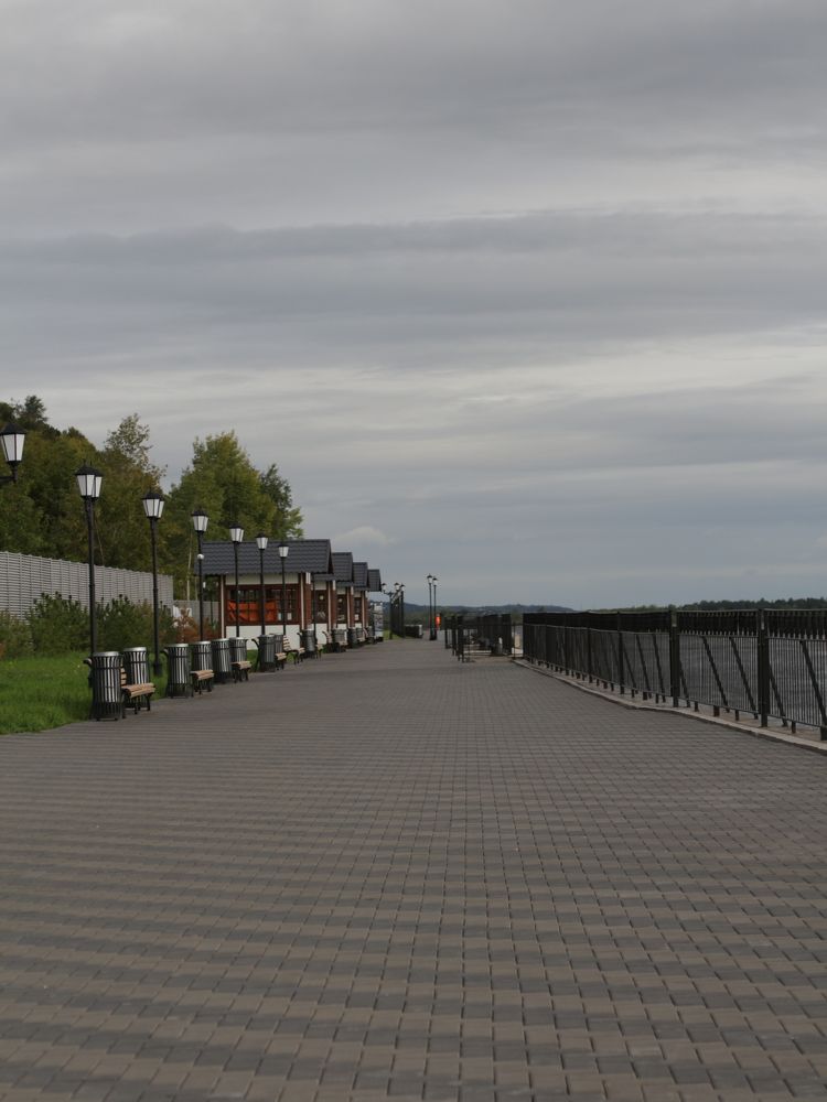 Верхняя набережная