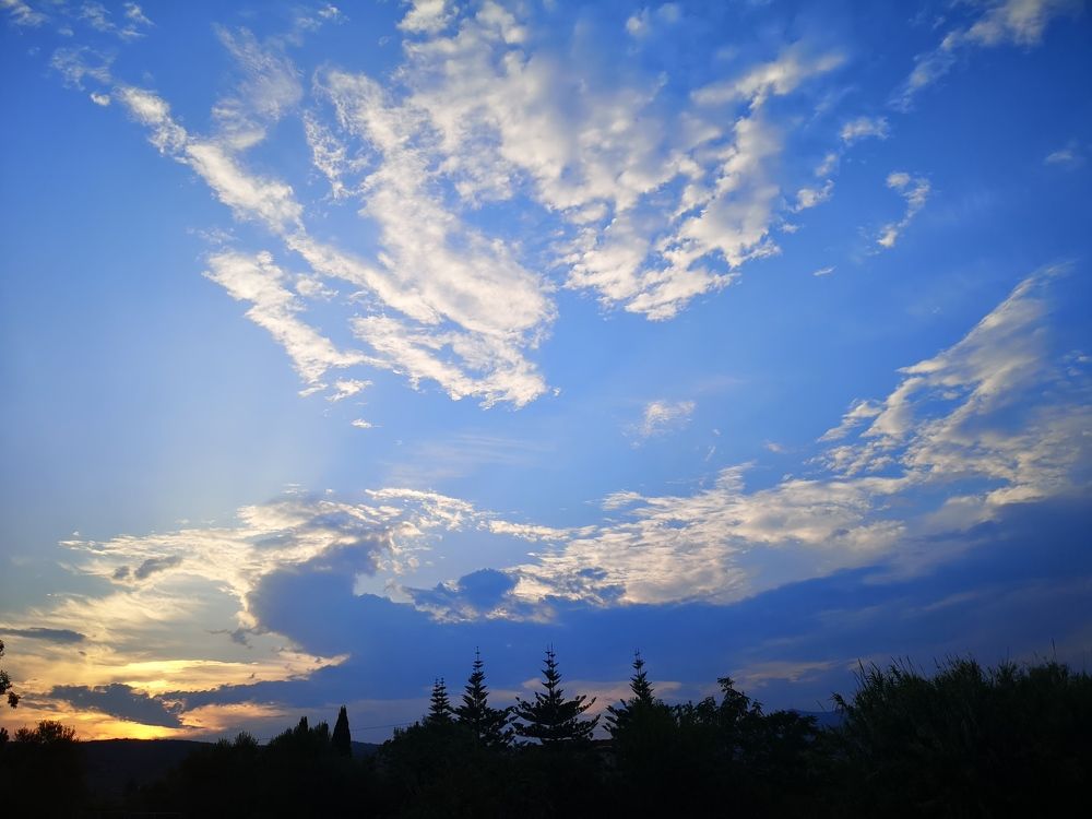 Sky painting with clouds!!
