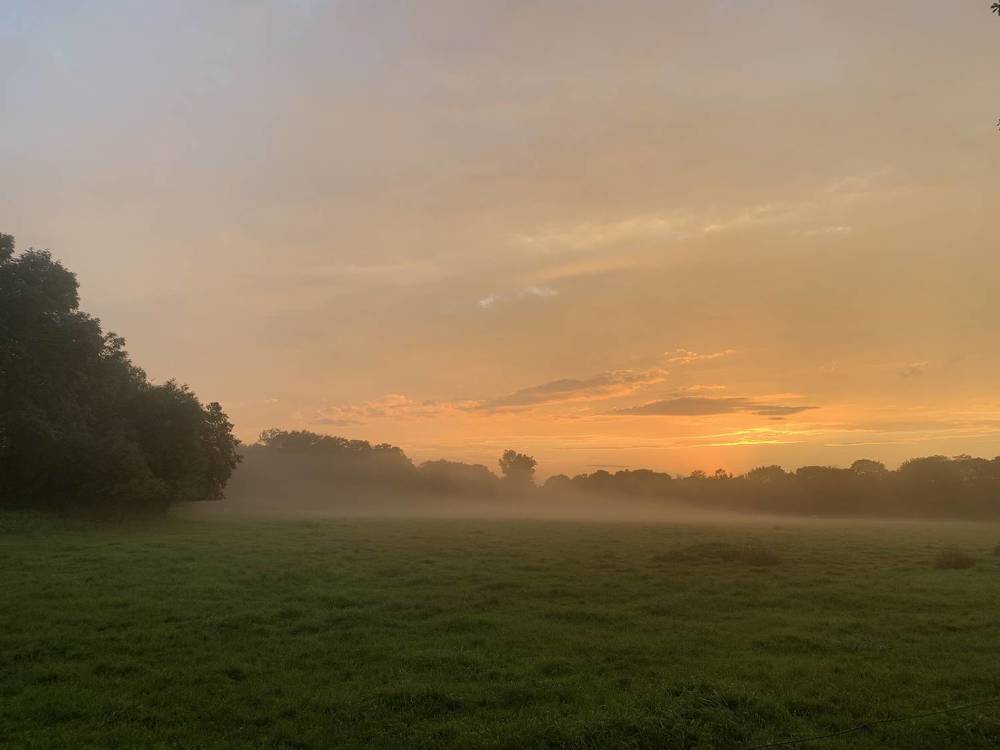 Скоро осень, за окнами август…