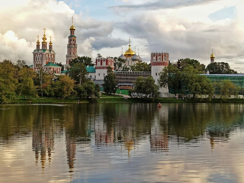 Новодевичий монастырь. Москва.