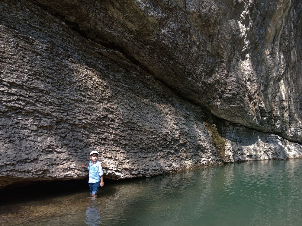 Варлам в Голубой лагуне