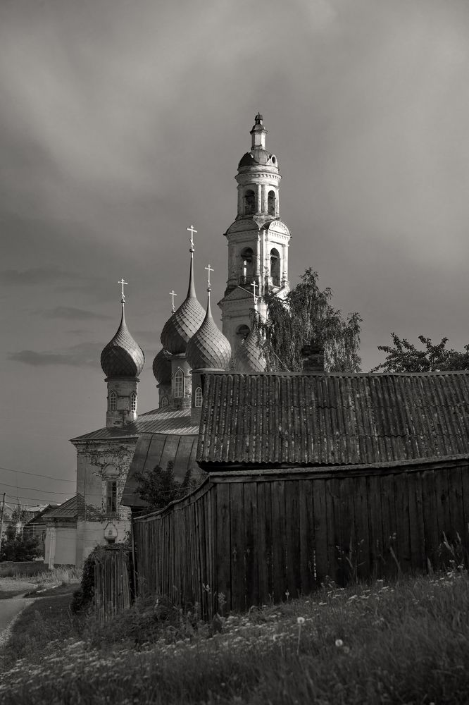 Фотография автора Юлия Сазанова