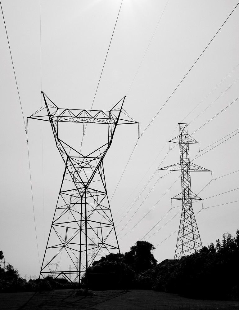 Transmission towers near McNicoll Ave