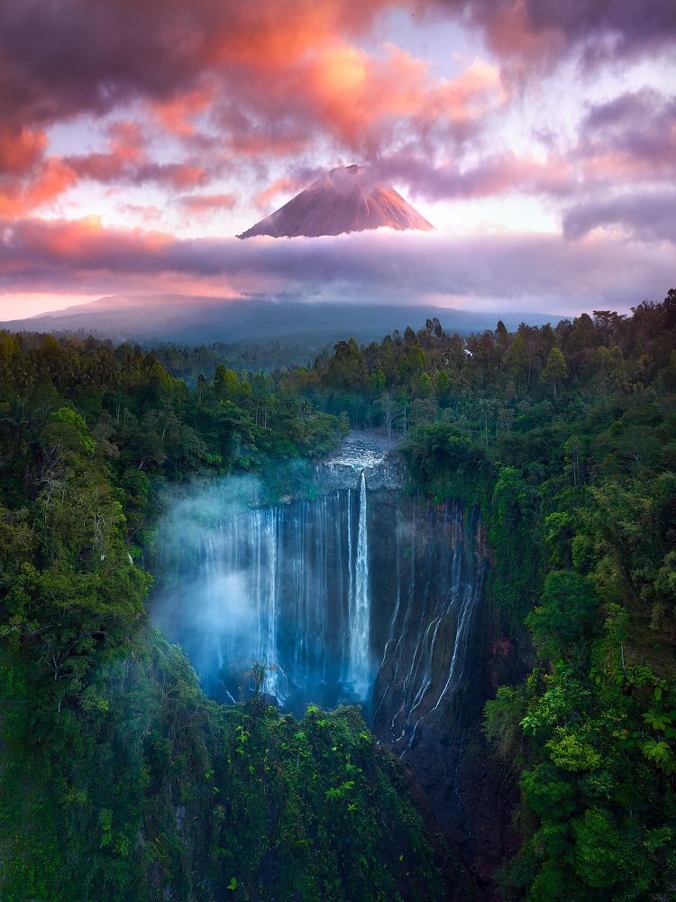 Photograph by Viet Nguyen Ho