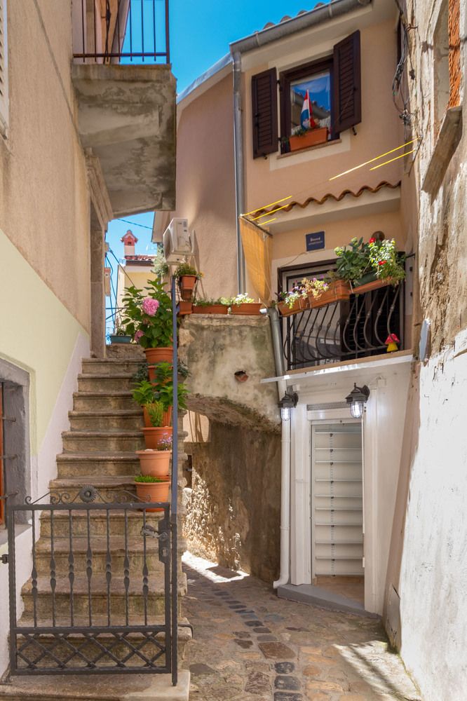 Фотография автора Nikolay Tatarchuk