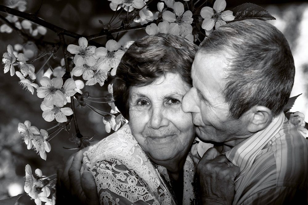 Не стареет любовь..