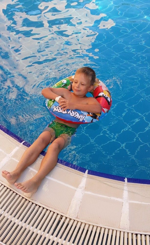 Фотография автора Максим Грибанов