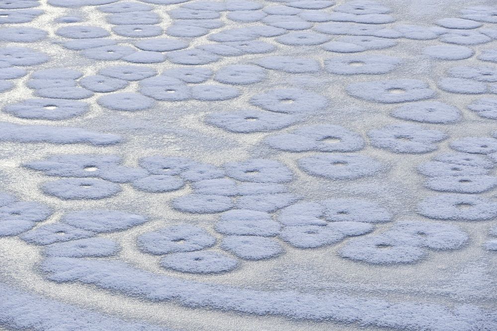 Frosty circles