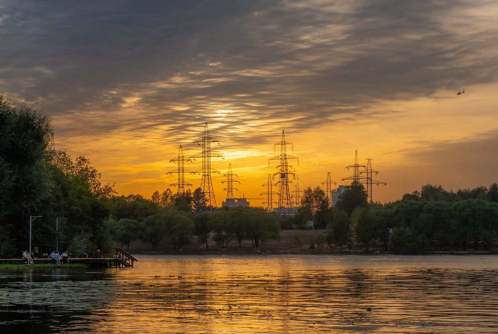 Вечерний пейзаж на окраине Москвы