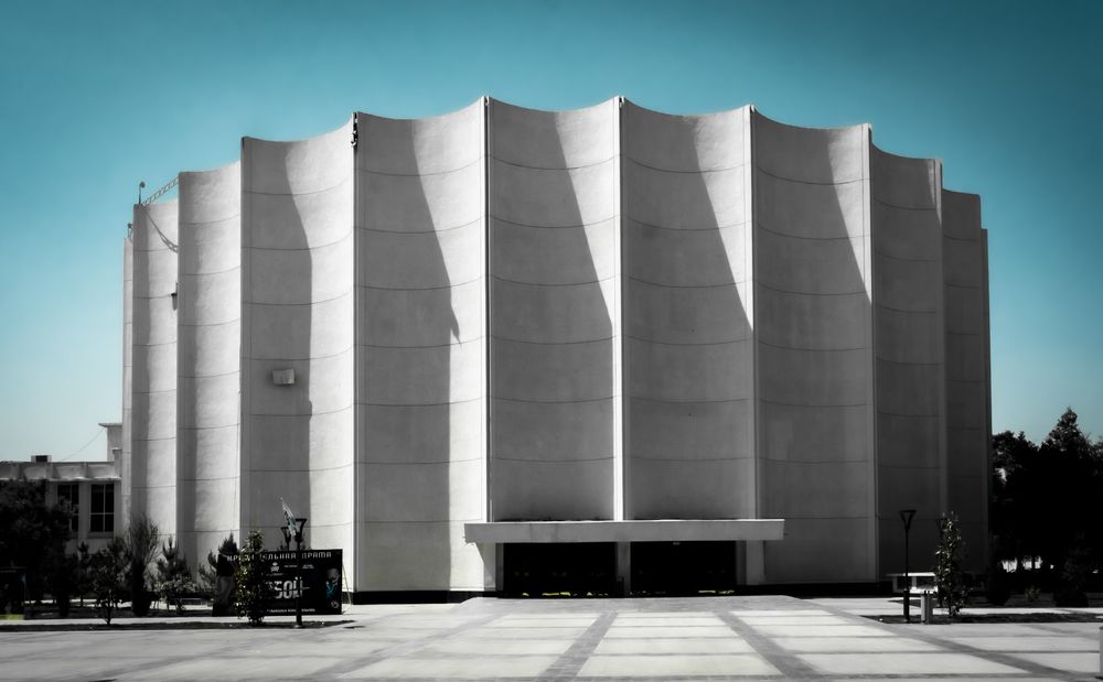 Photograph by Artem Slastnikov