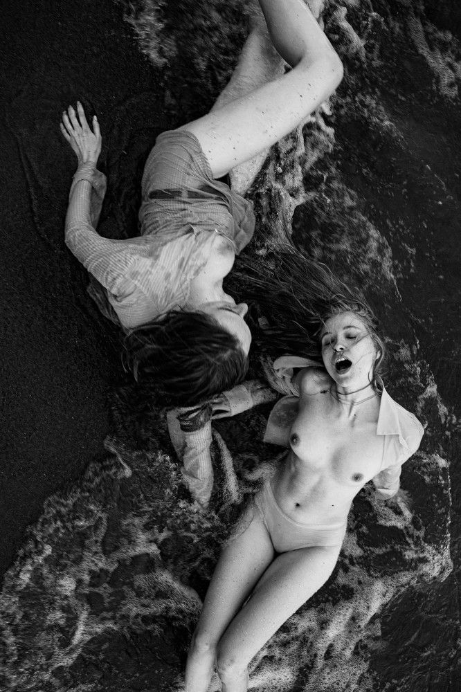 Сирены прибоя